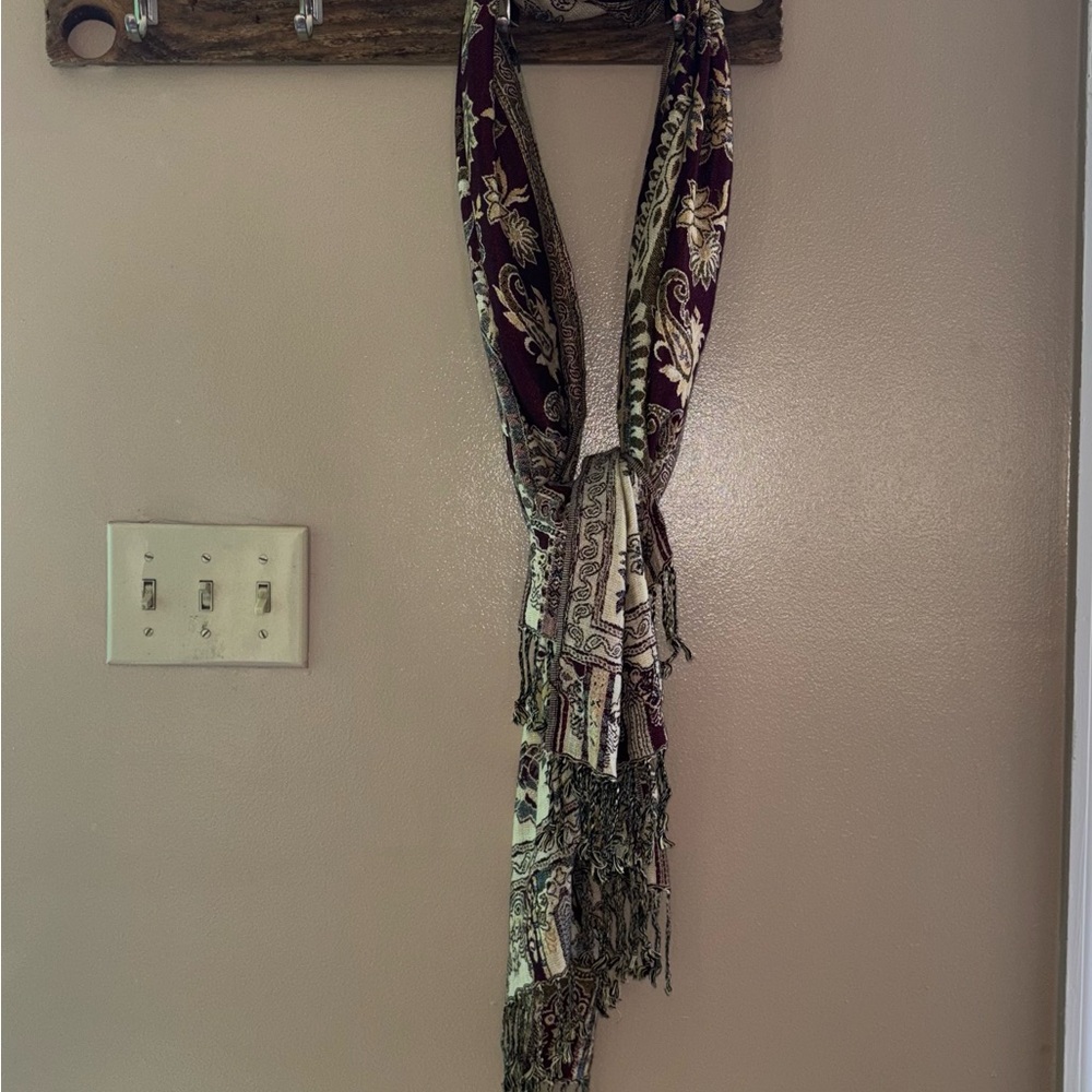 Jerusalem cashmere Paisley Fringe Scarf